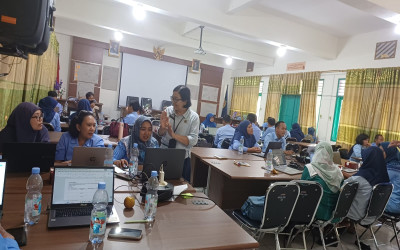 H 2 Diklat PM Bagi Guru SMK Lokus SMK N 1 Pengasih: Peserta Antusias dan semangat